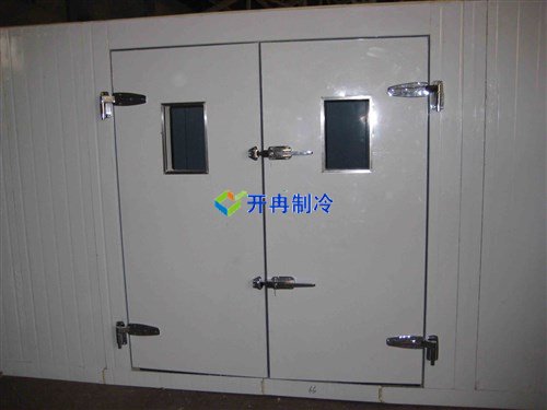 常規獸藥疫苗冷庫，冷庫門